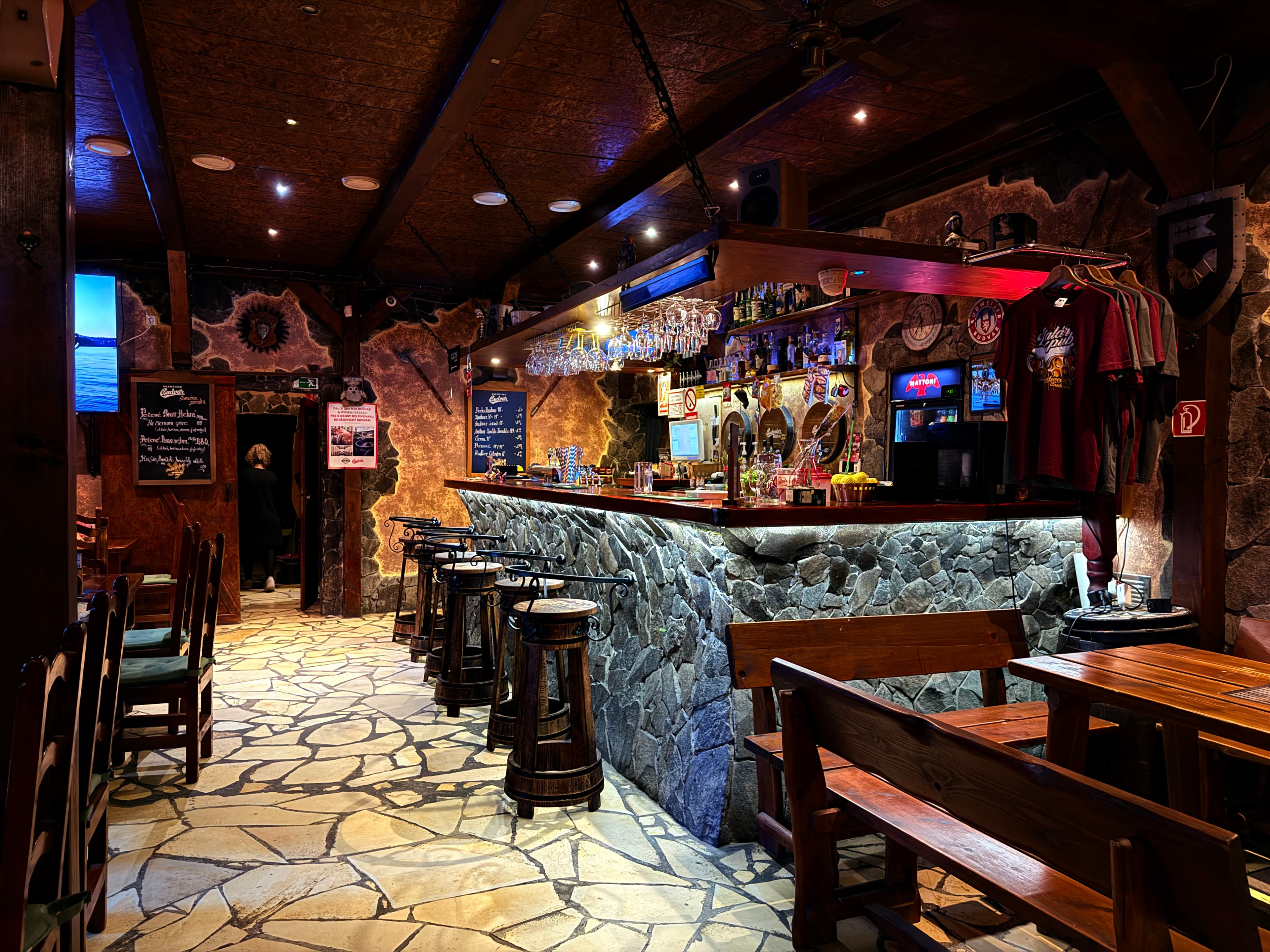 Žalár Pub interior